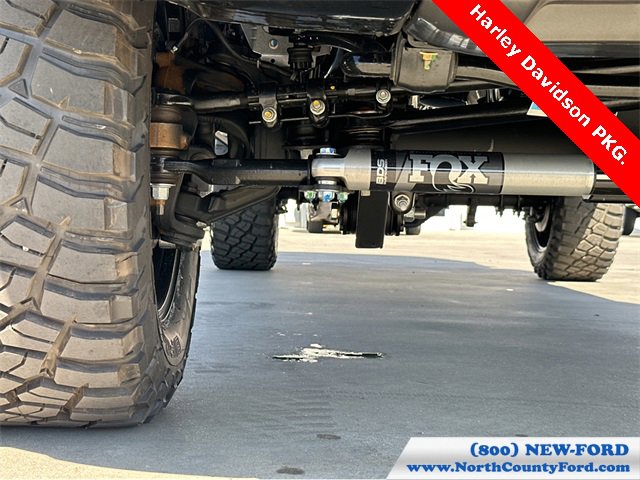 New 2026 Ford F250 Lariat w/ Black Appearance Package image 44