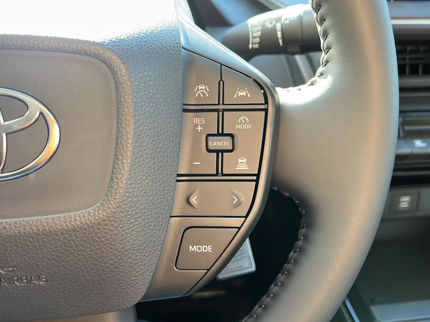 New 2026 Toyota Prius LE image 18