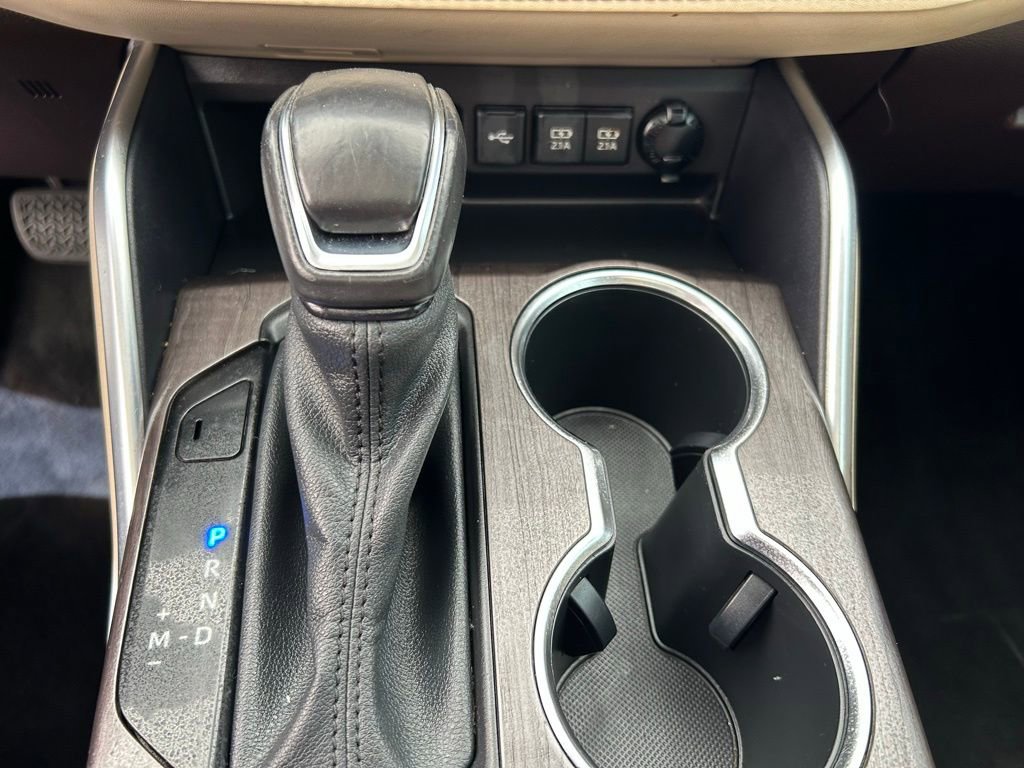 Used 2021 Toyota Highlander Limited image 29