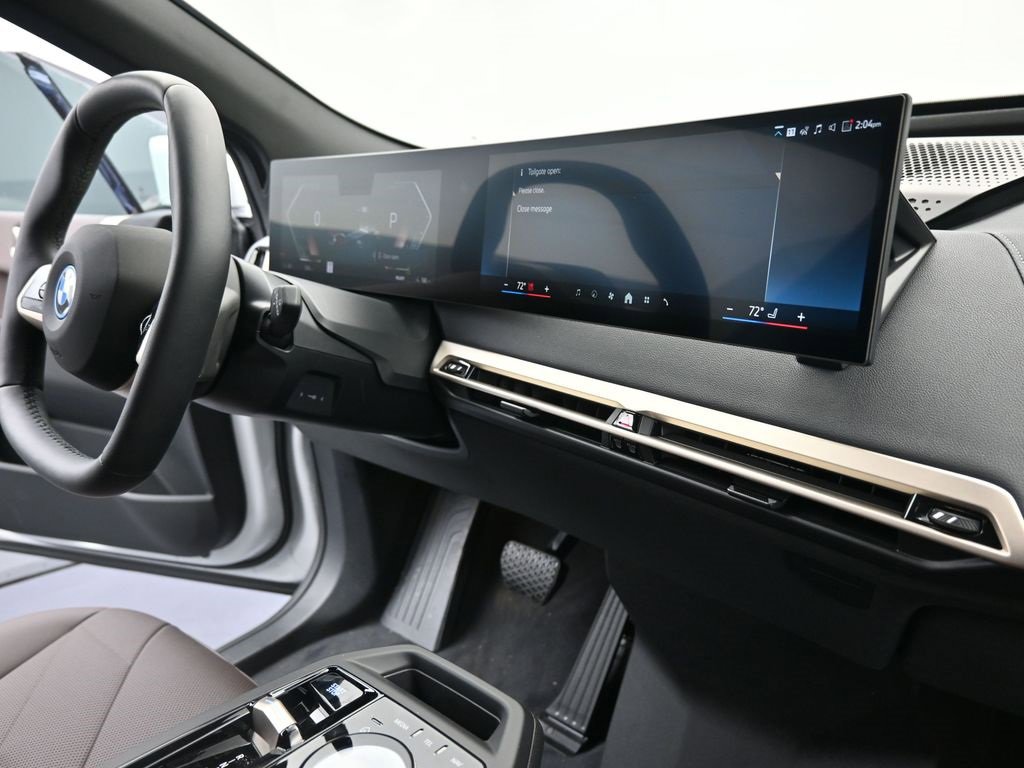 New 2025 BMW iX xDrive50 image 20