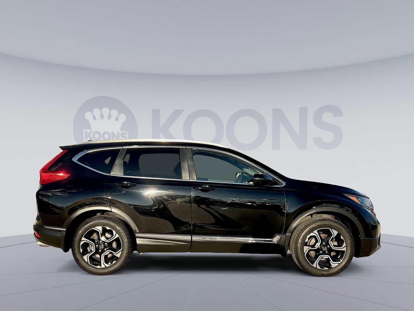 Used 2018 Honda CR-V Touring image 8