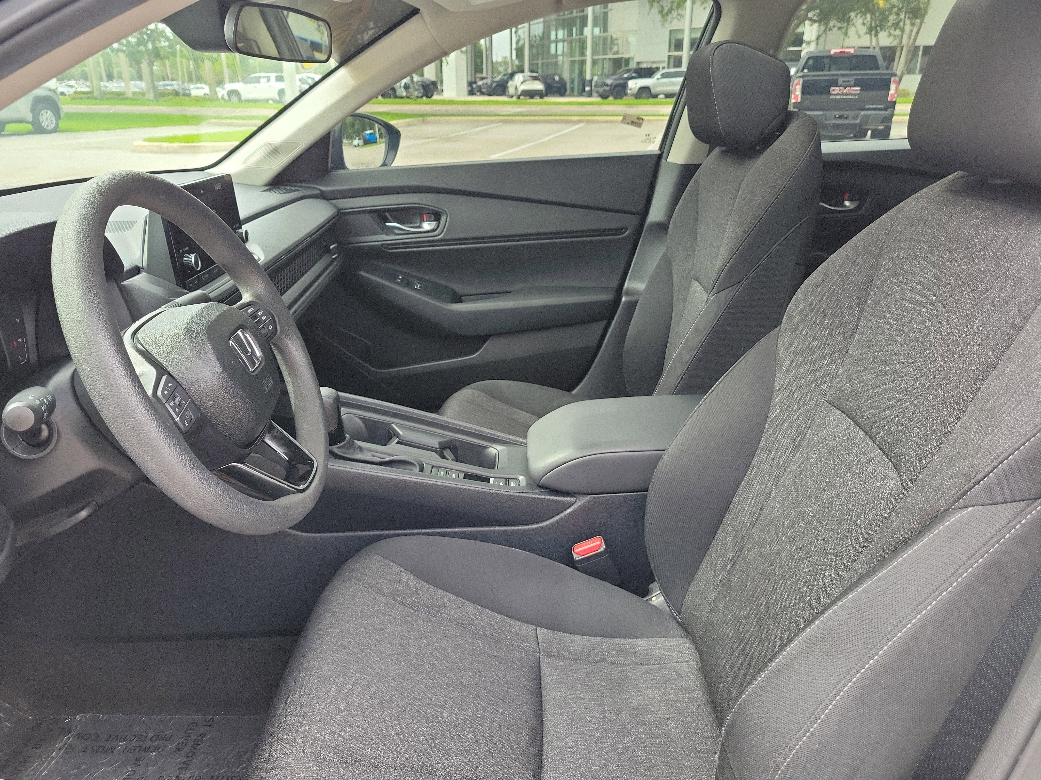 Used 2025 Honda Accord SE image 22