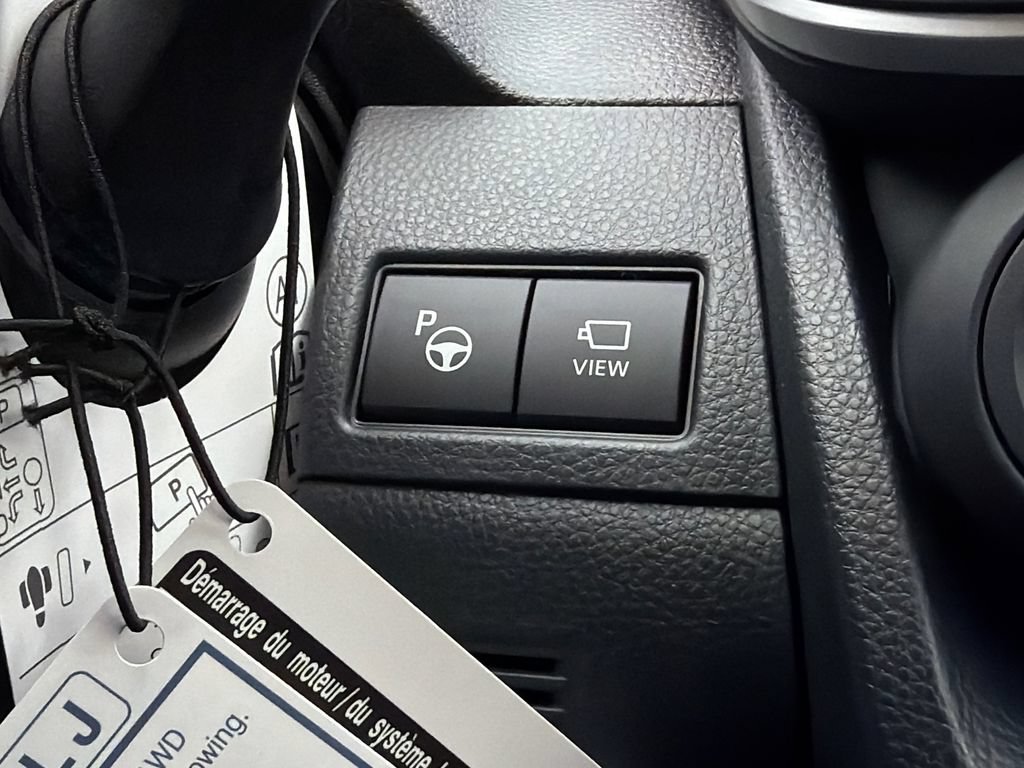 New 2027 Toyota Prius Limited w/ Limited Premium Package AWD/4WD image 27