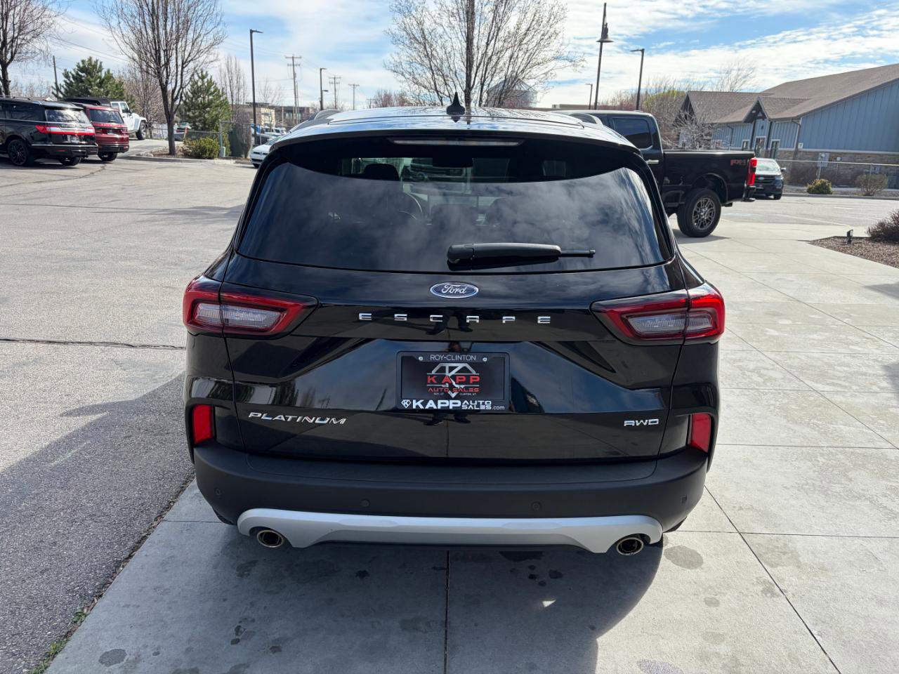 Used 2025 Ford Escape Platinum image 10