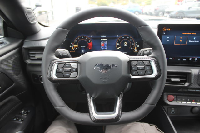Used 2024 Ford Mustang Coupe RWD image 11