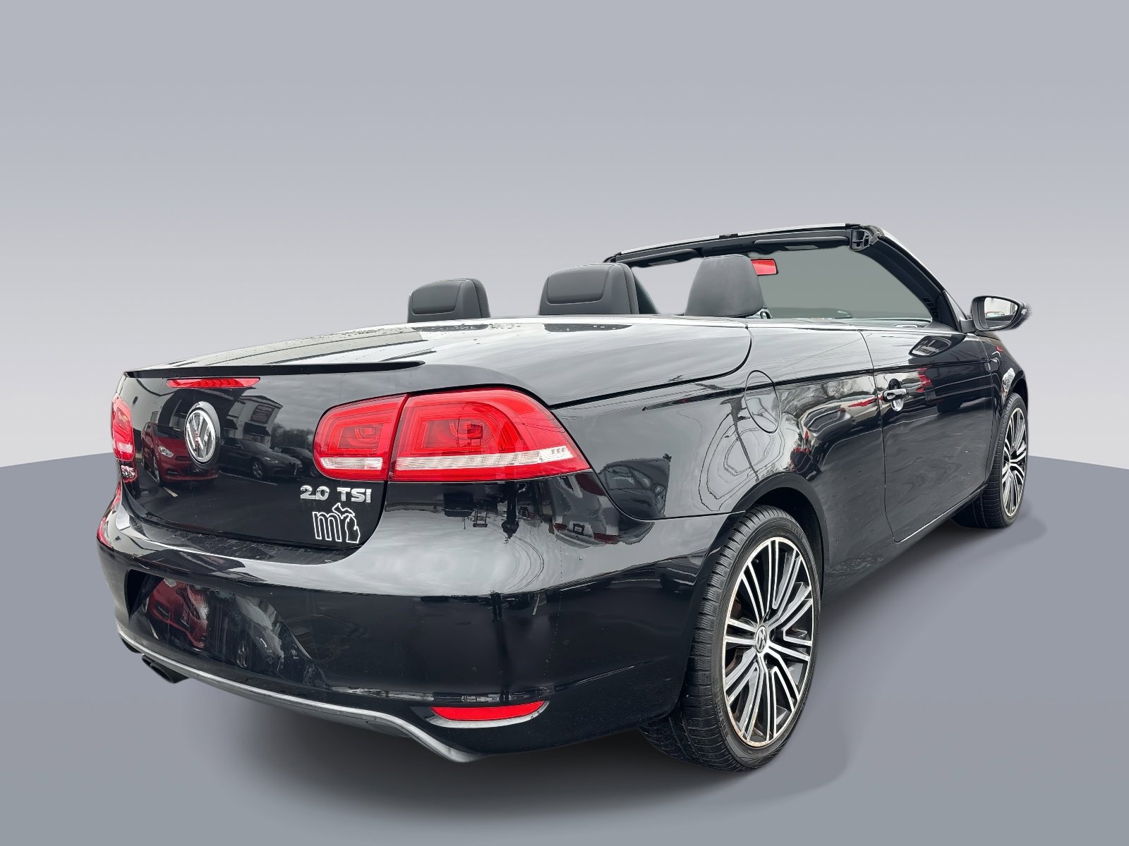 Used 2013 Volkswagen Eos image 3