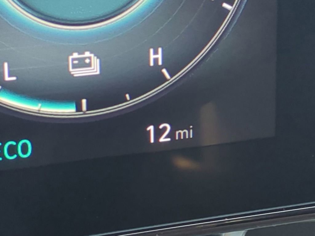 New 2026 Hyundai Elantra Sport image 32