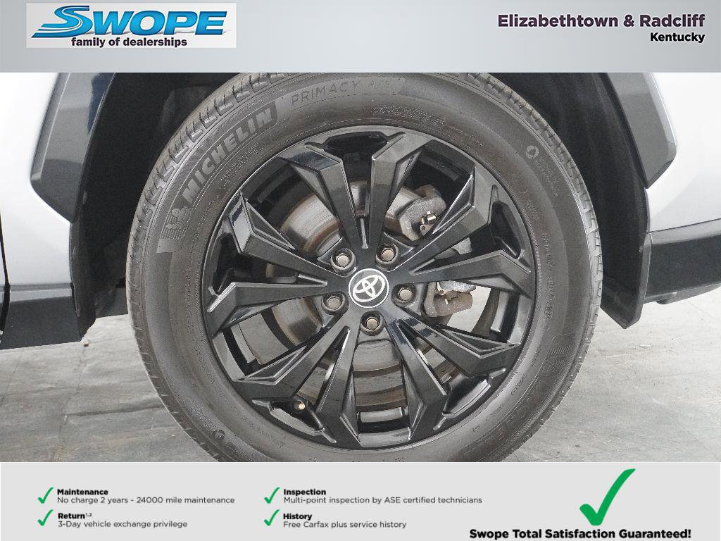 Used 2022 Toyota RAV4 XSE w/ XSE Grade Weather Package image 28