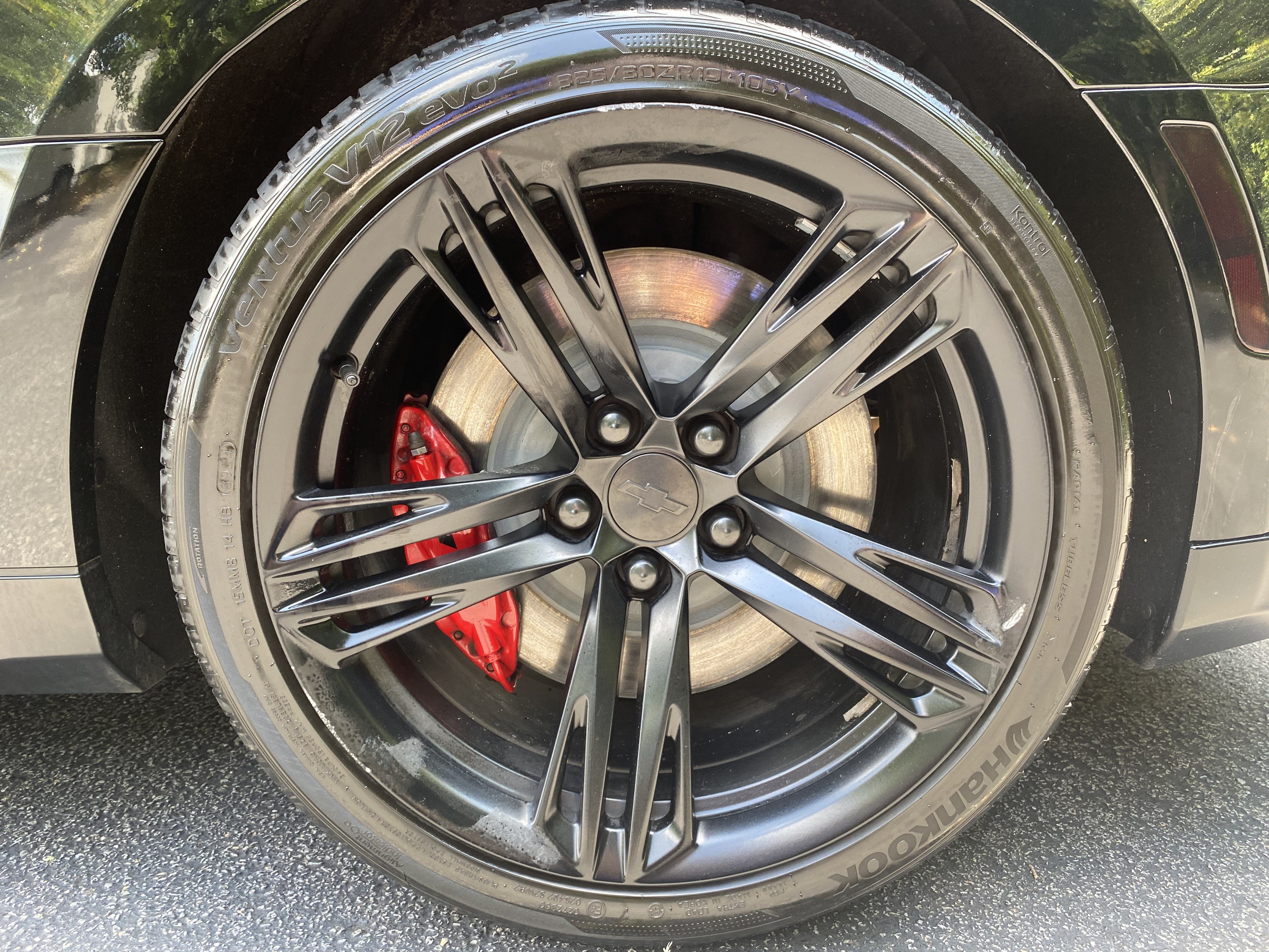 Used 2020 Chevrolet Camaro ZL1 RWD image 42