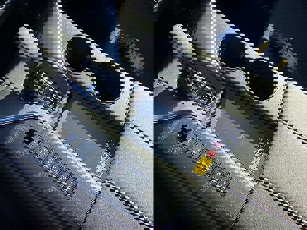 New 2026 Lexus LX 700h Luxury image 30