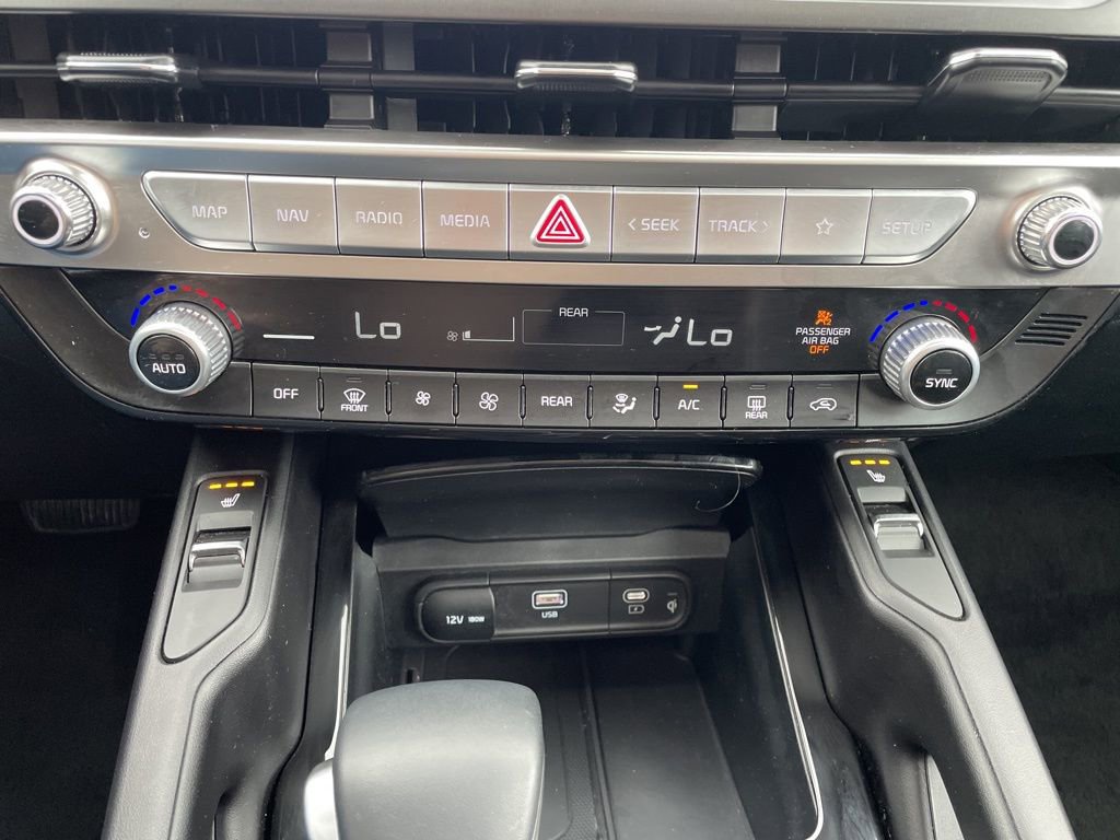 Used 2025 Kia Telluride S image 23