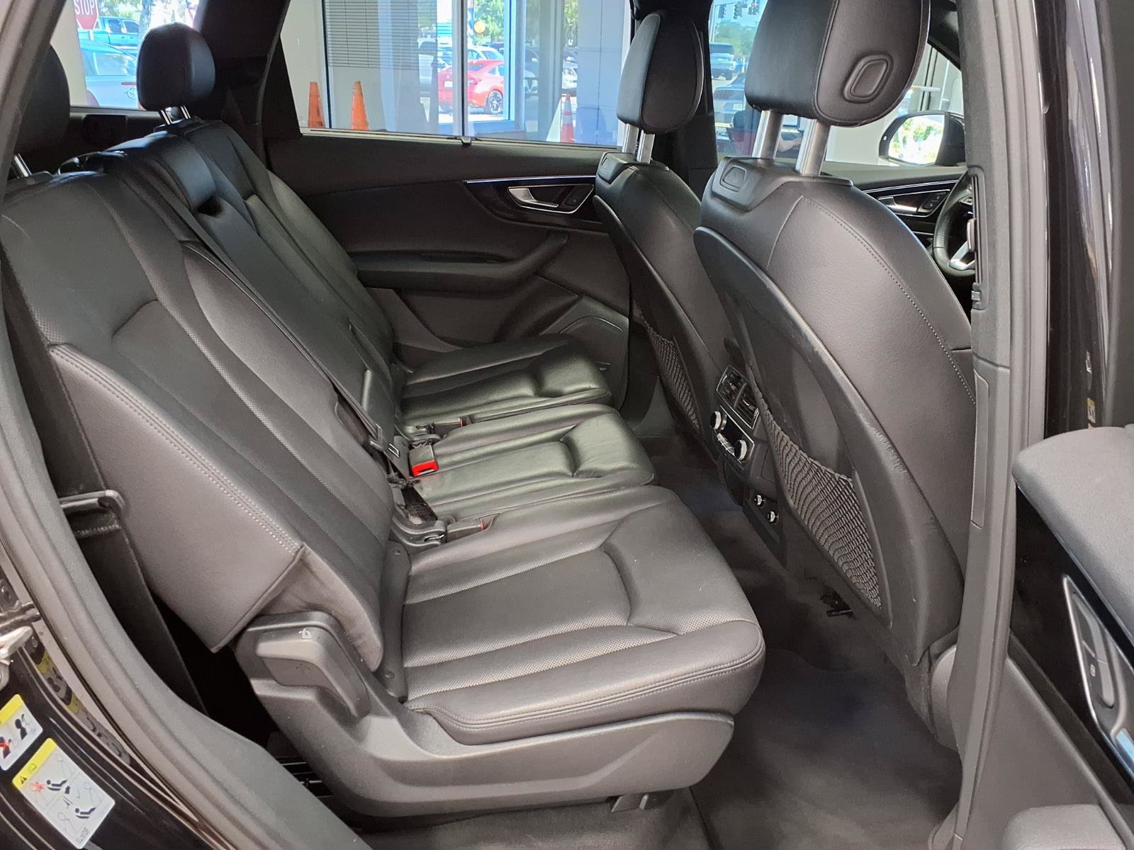 Used 2019 Audi Q7 3.0T Premium Plus w/ Premium Plus Package AWD/4WD image 15