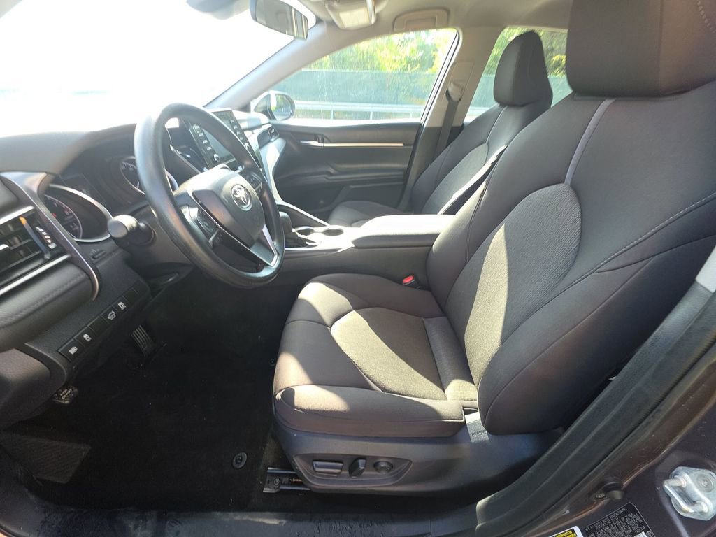Used 2023 Toyota Camry LE FWD image 3