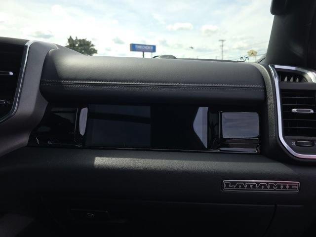 Used 2025 RAM 1500 Laramie w/ Night Edition AWD/4WD image 36