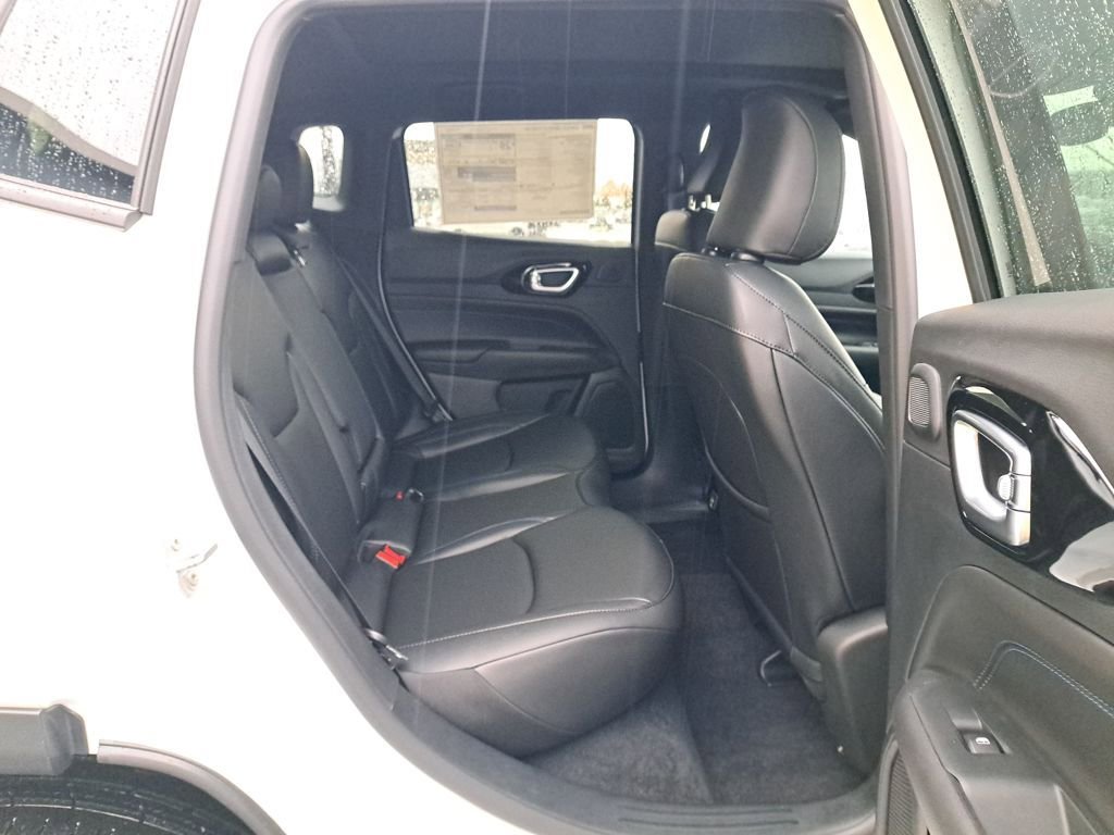 New 2026 Jeep Compass Limited w/ Sun, Sound & Navigation Group image 16