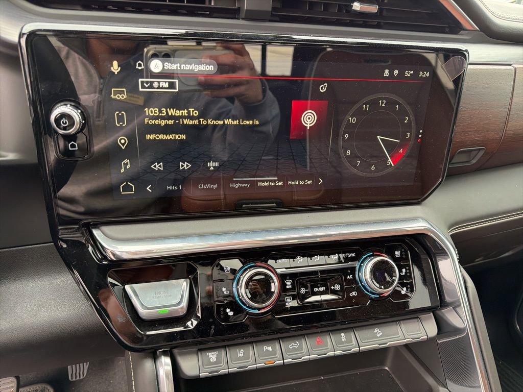 New 2025 GMC Sierra 2500 Denali Ultimate image 23