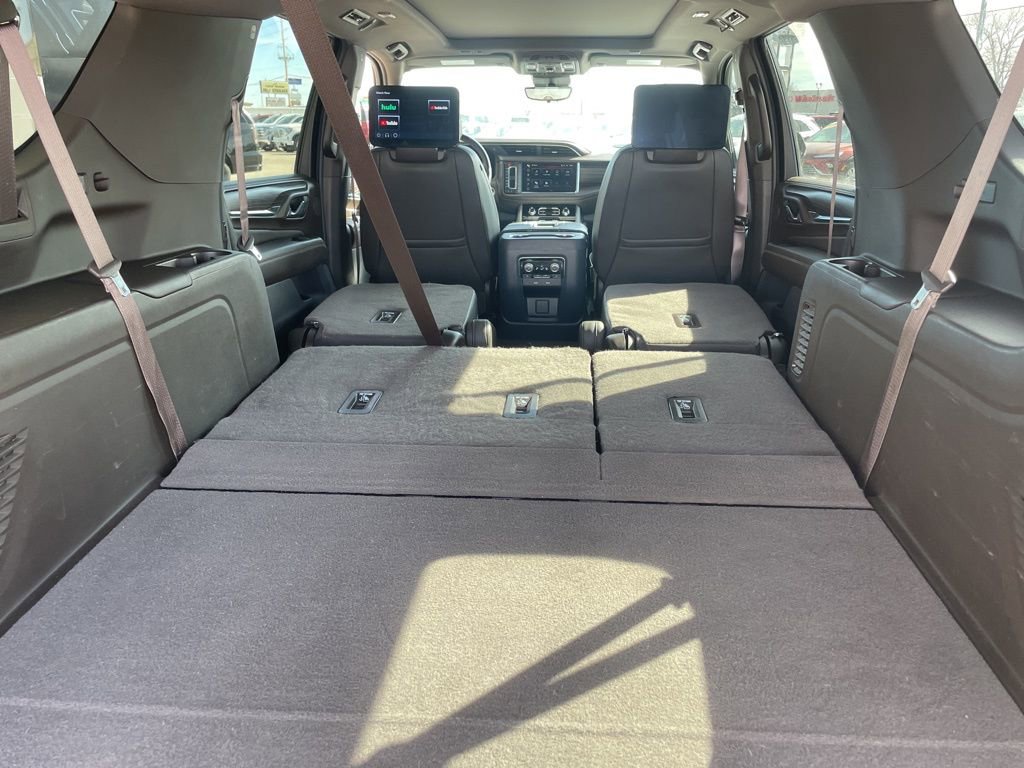 Used 2024 GMC Yukon XL Denali w/ Advanced Technology Package AWD/4WD image 42
