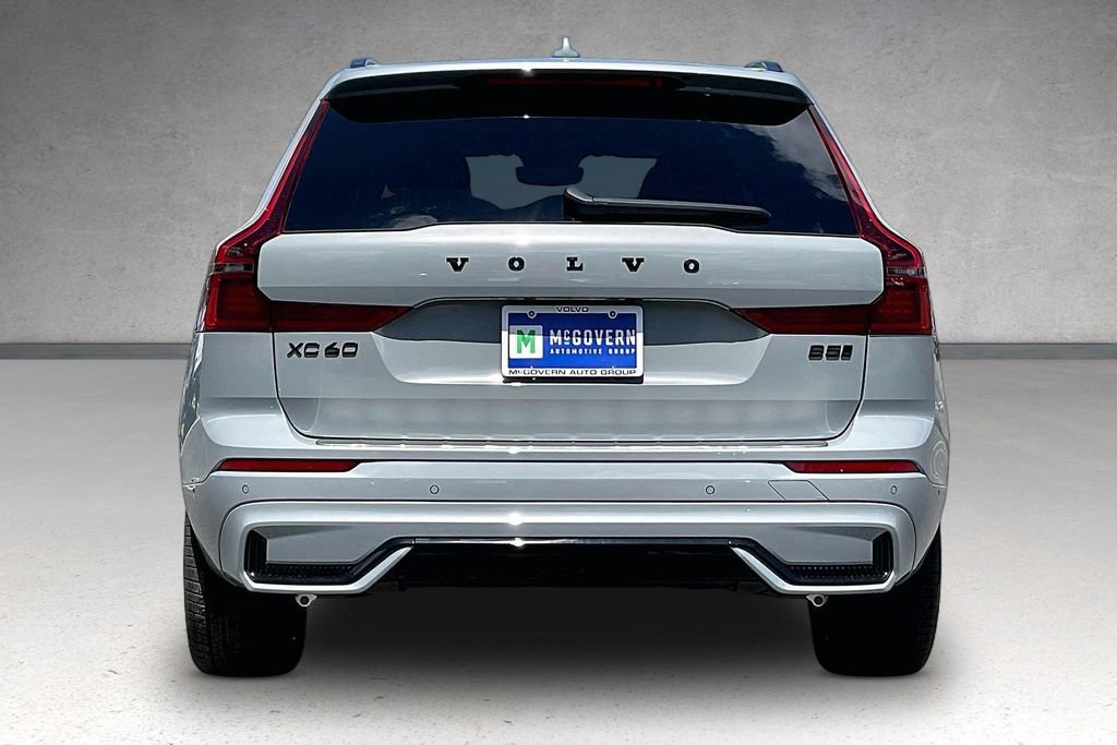 New 2026 Volvo XC60 B5 Ultra w/ Protection Package Premier AWD/4WD image 4