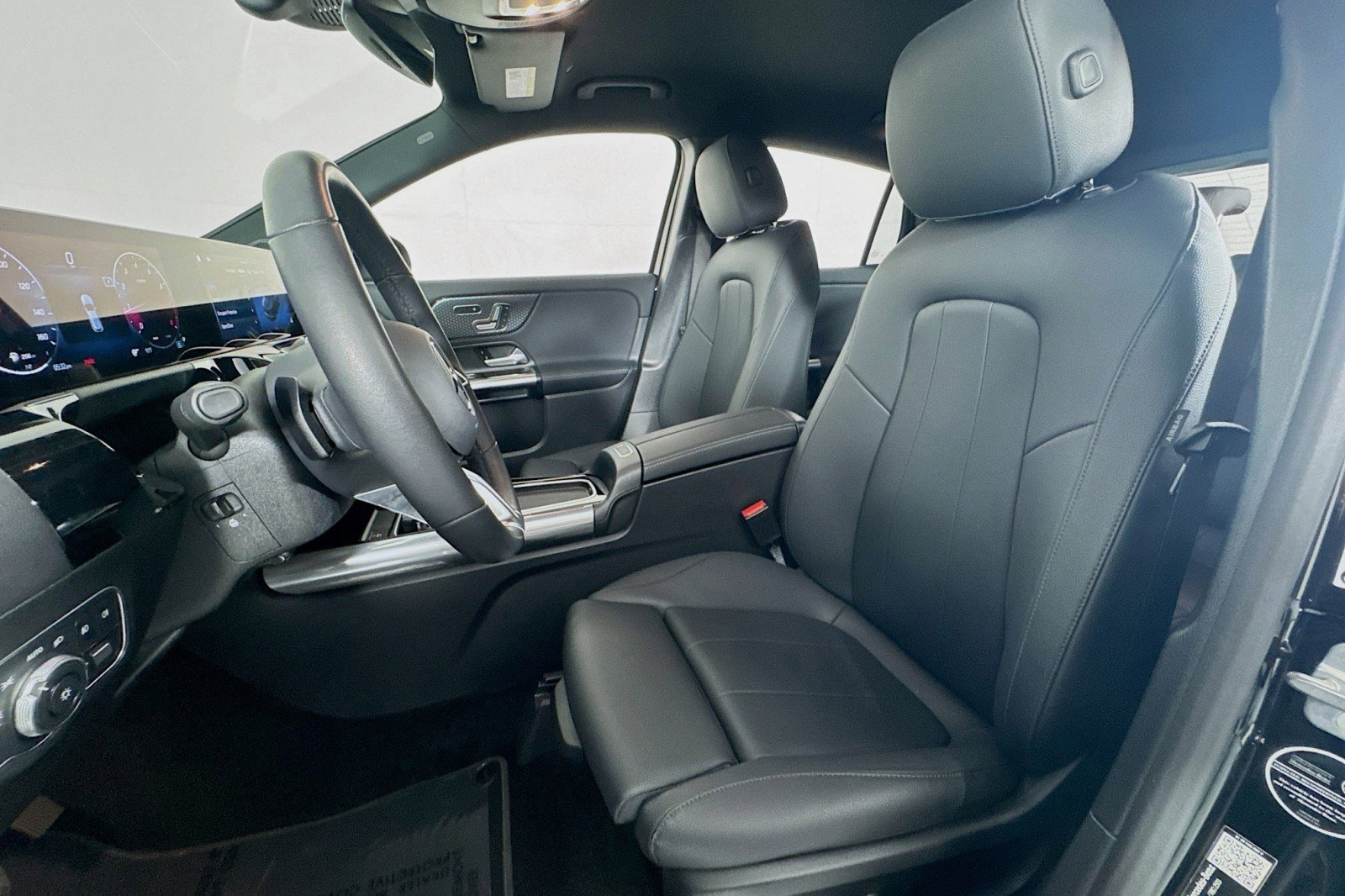 Certified 2026 Mercedes-Benz GLA 250 4MATIC image 17