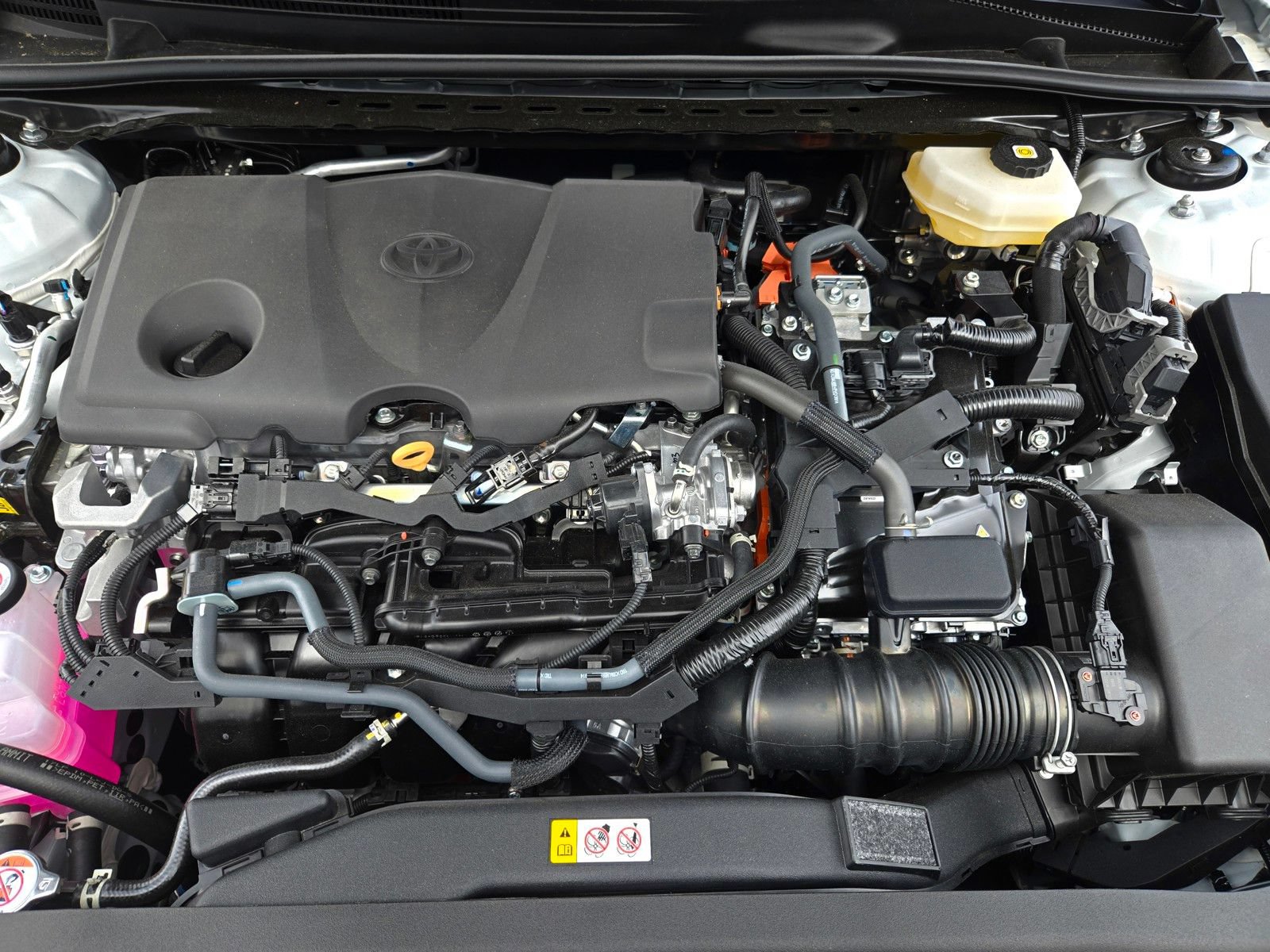 Certified 2026 Toyota Camry SE w/ Convenience Package FWD image 22