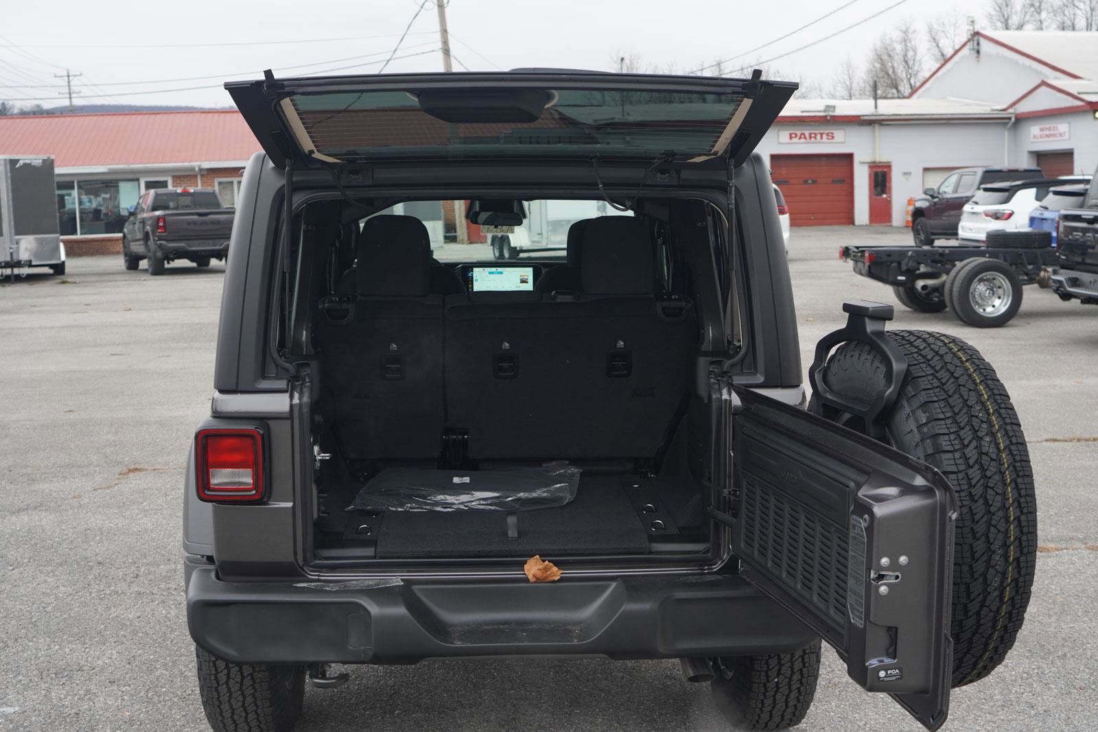 New 2026 Jeep Wrangler Sport S image 14