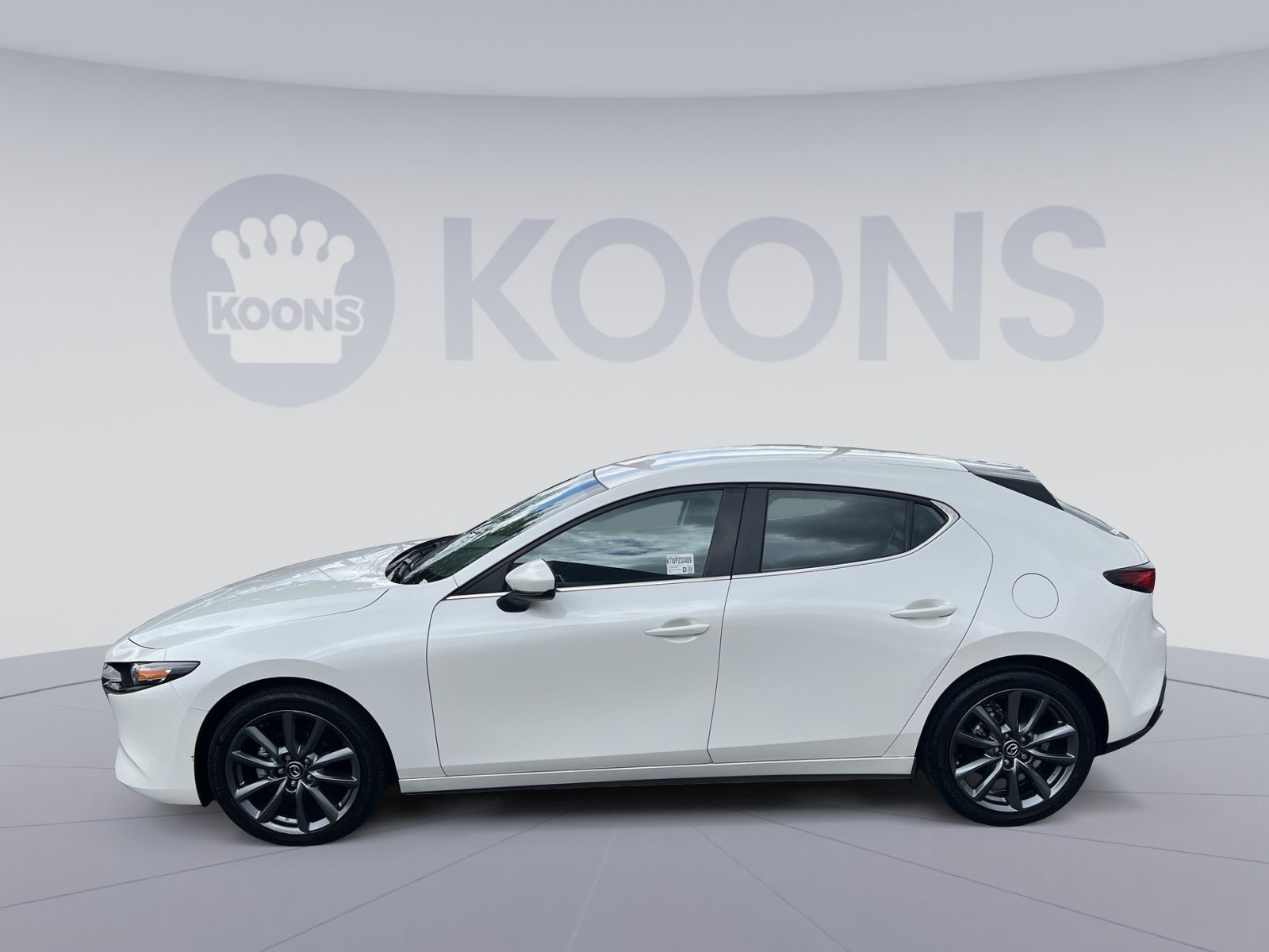 Used 2023 MAZDA MAZDA3 s FWD image 13