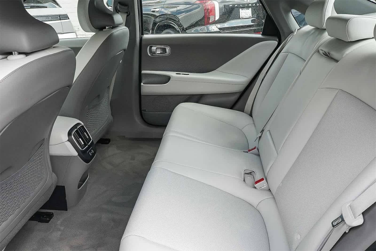 Certified 2024 Hyundai Ioniq 6 SEL image 23