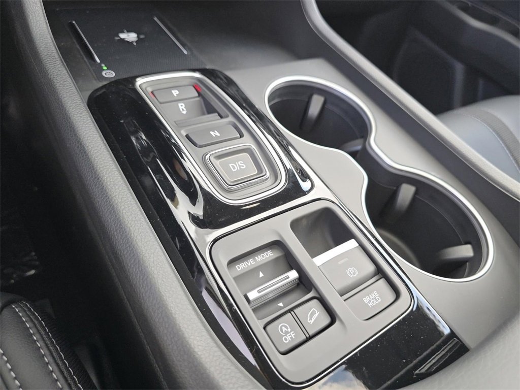 New 2025 Honda Pilot Touring image 36