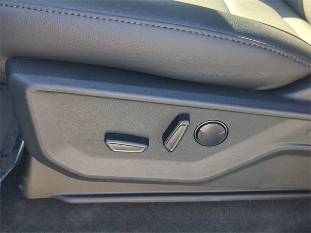 New 2025 Ford F150 Lariat w/ Equipment Group 501A Mid image 10