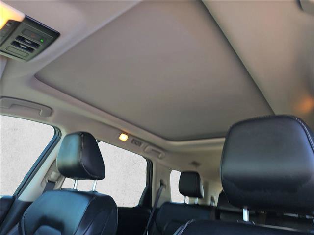 Used 2023 Nissan Pathfinder Platinum w/ Black Appearance Package FWD image 23