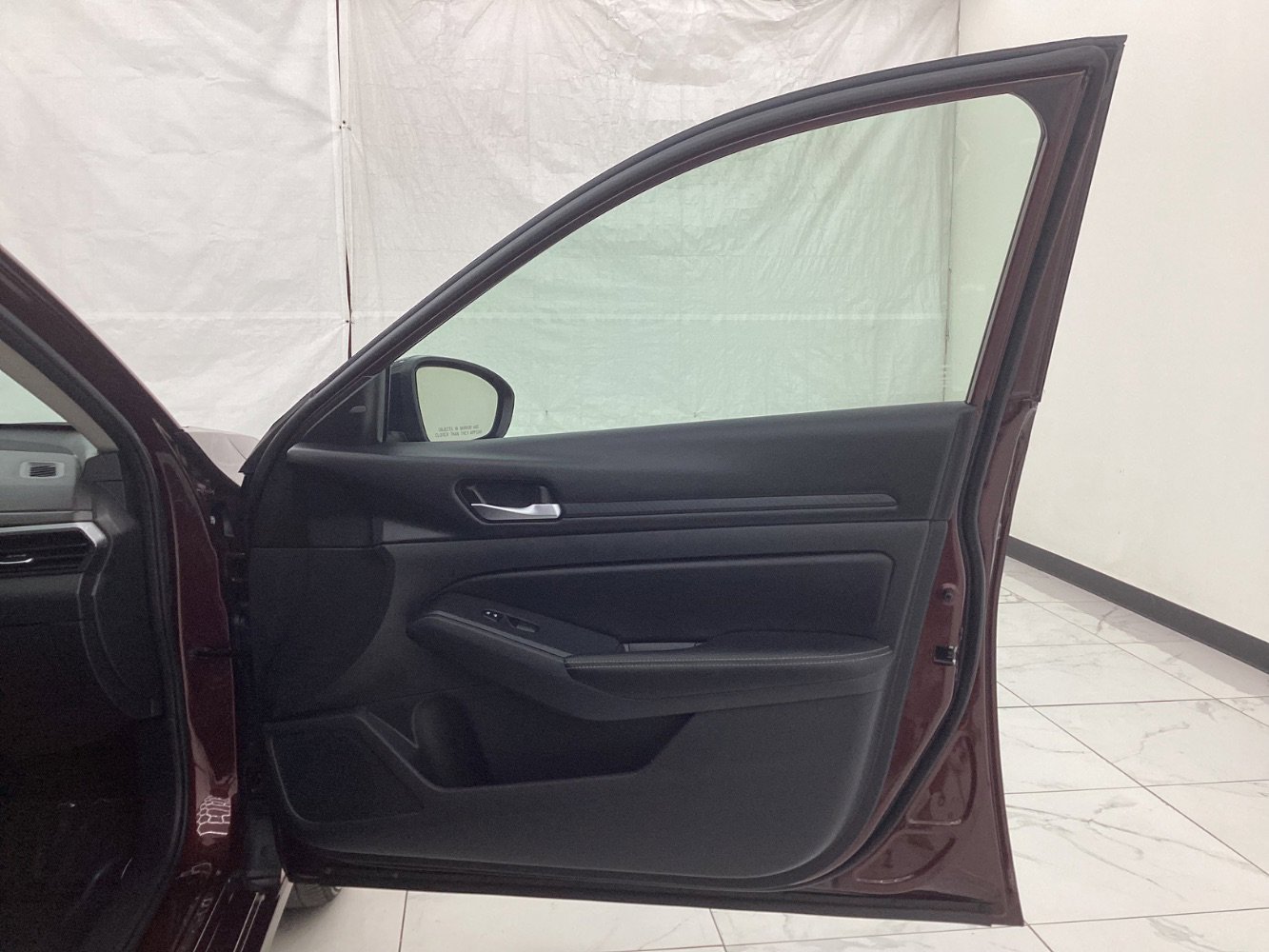 Used 2025 Nissan Altima 2.5 SV image 19