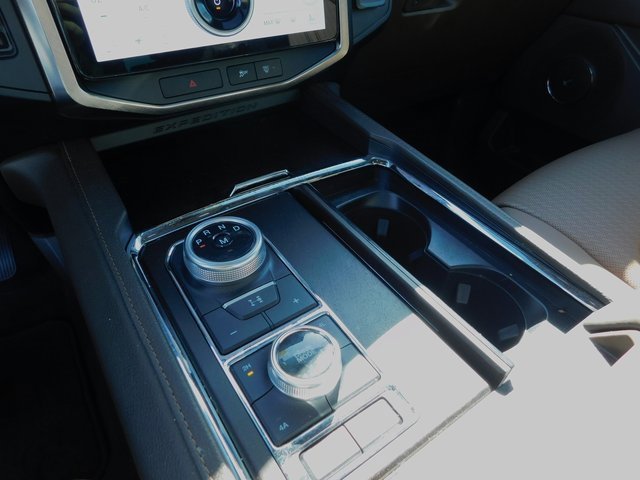 Certified 2023 Ford Expedition Max King Ranch image 32
