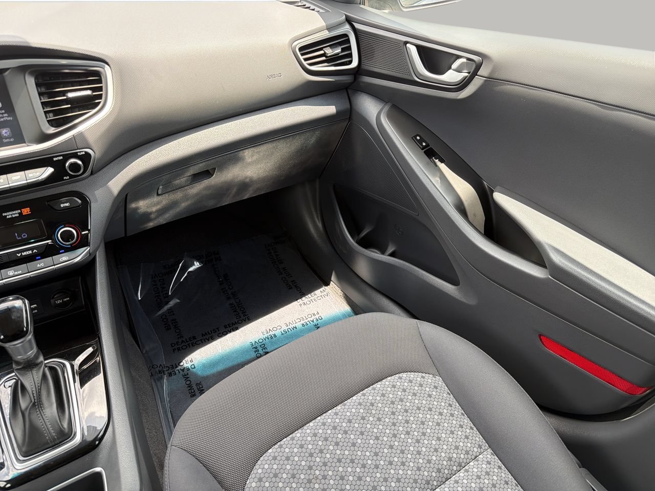 Used 2019 Hyundai Ioniq Blue FWD image 14