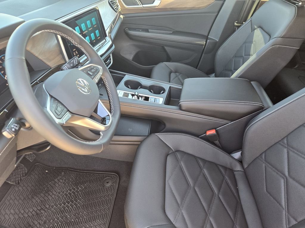 New 2026 Volkswagen Atlas SE image 11