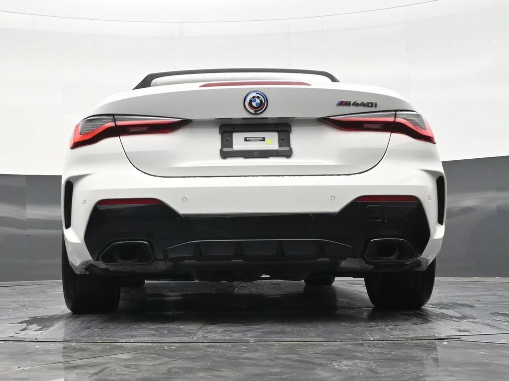 Used 2023 BMW M440i Convertible w/ Premium Package RWD image 23
