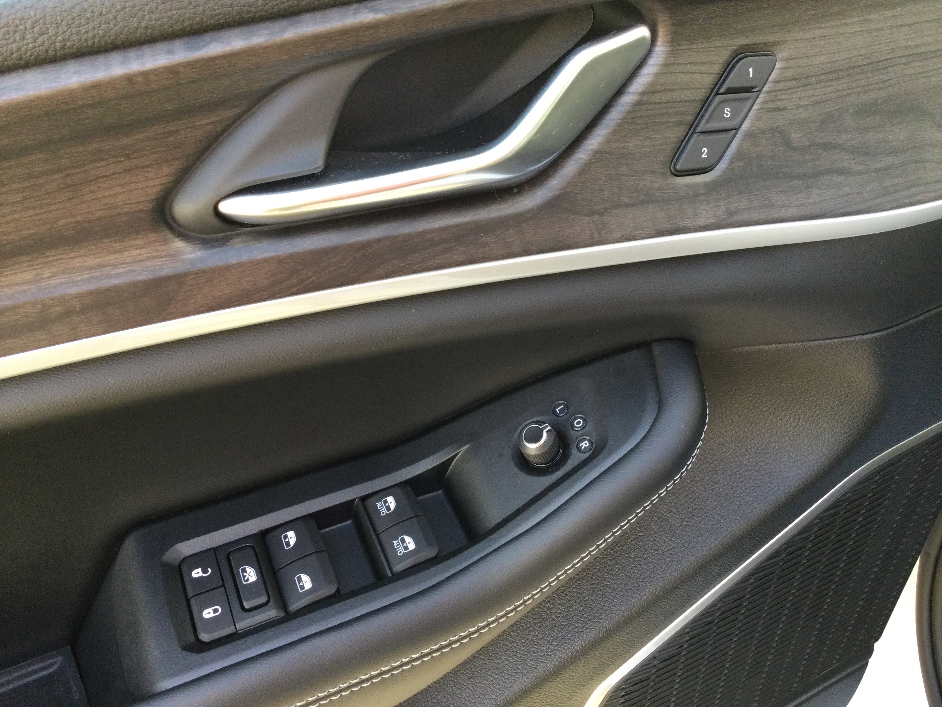 New 2026 Jeep Grand Cherokee Limited image 9