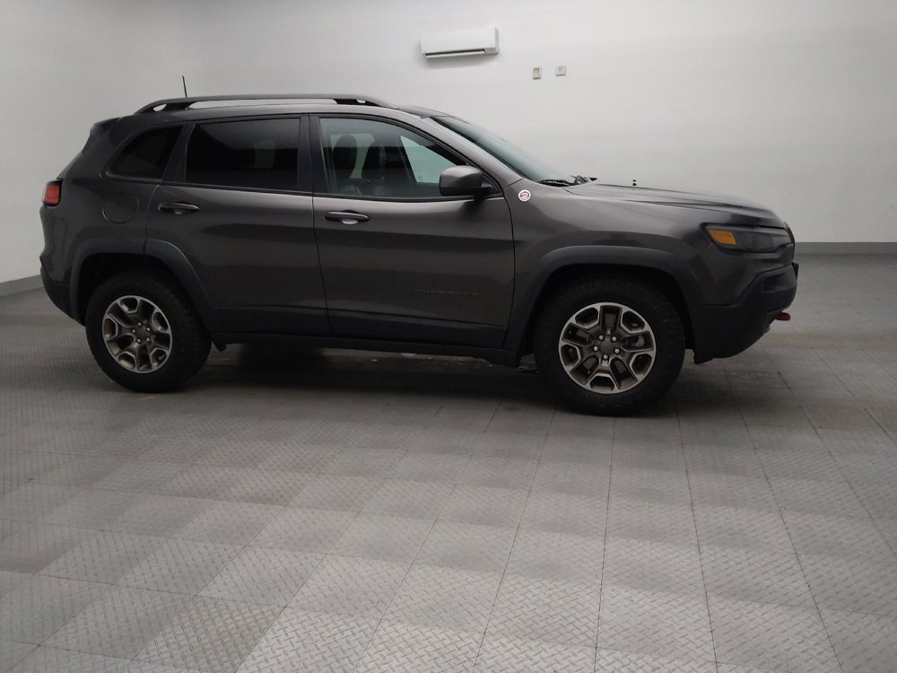 Used 2020 Jeep Cherokee Trailhawk image 11
