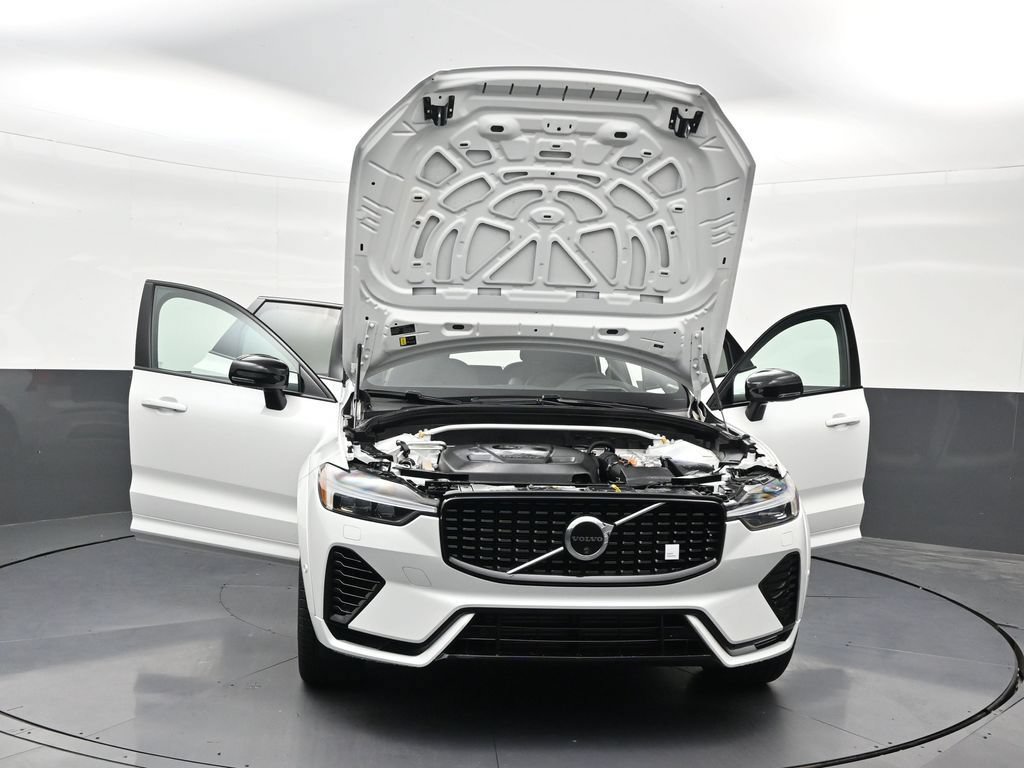 Certified 2024 Volvo XC60 T8 Polestar AWD/4WD image 41