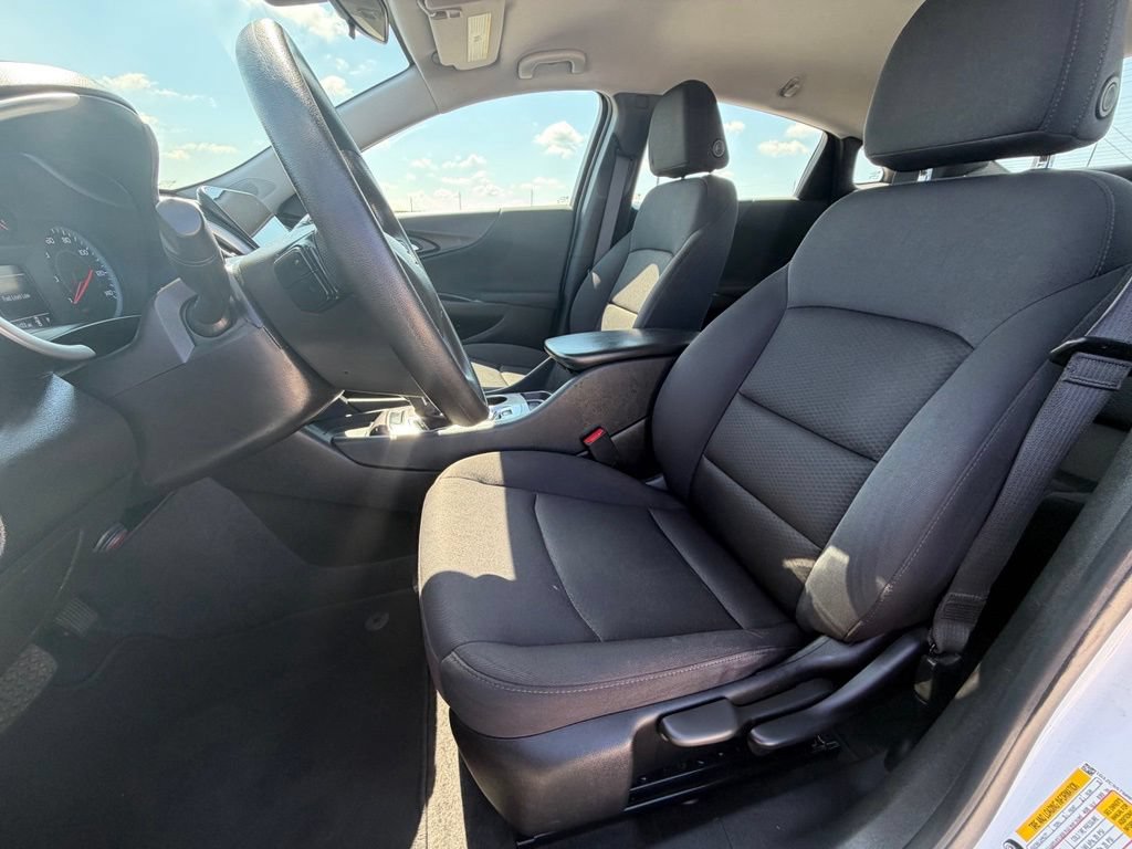 Used 2024 Chevrolet Malibu LS FWD image 11