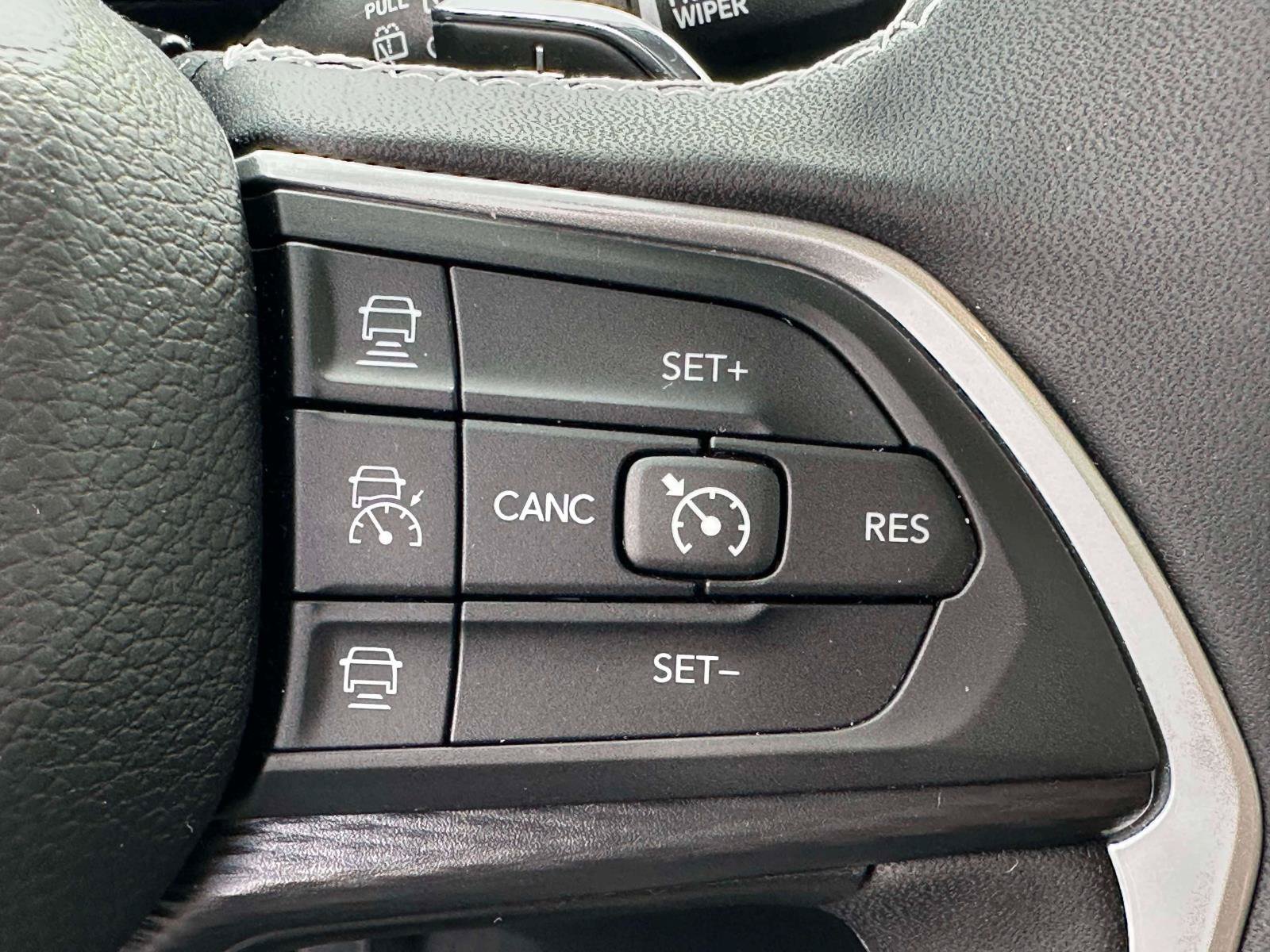 Used 2025 Jeep Grand Cherokee 4WD image 22