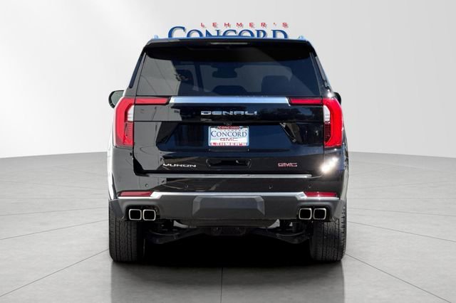 Used 2025 GMC Yukon Denali AWD/4WD image 5