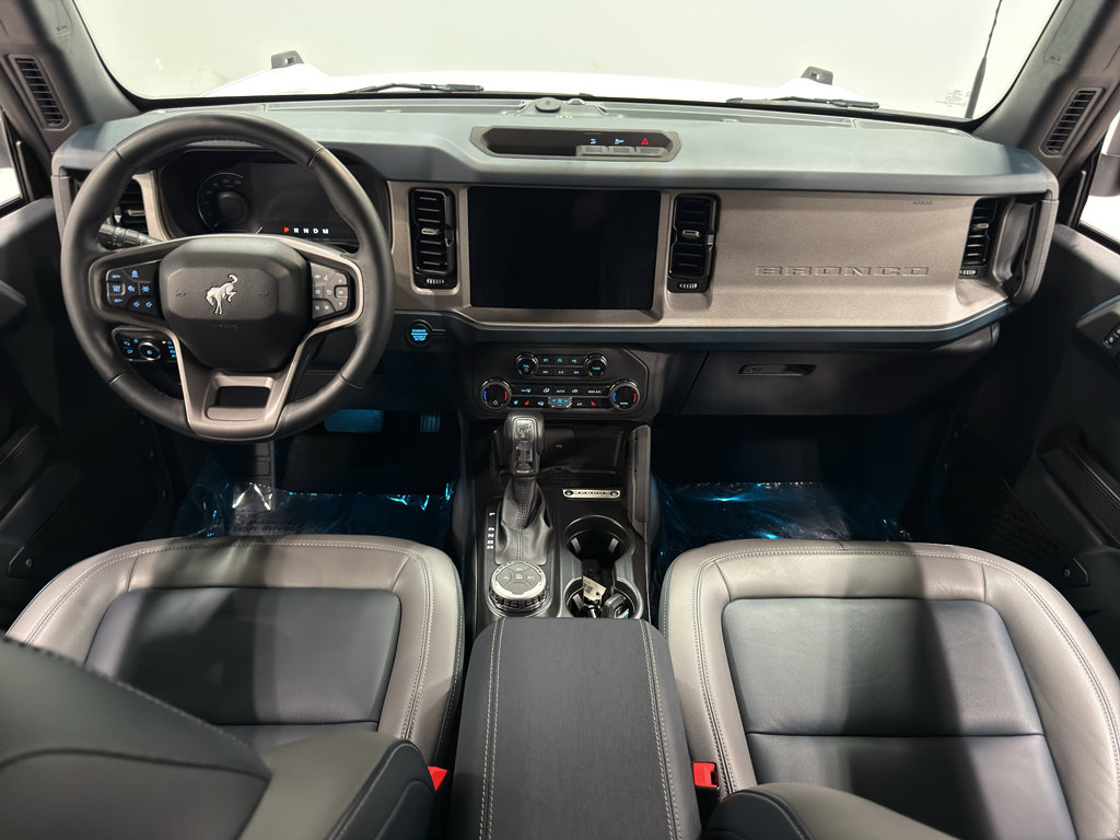 Used 2024 Ford Bronco Outer Banks image 29