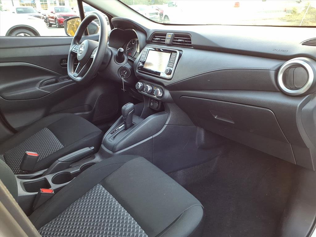 Used 2024 Nissan Versa S w/ Trunk Package image 15