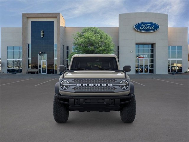 New 2025 Ford Bronco Badlands image 6