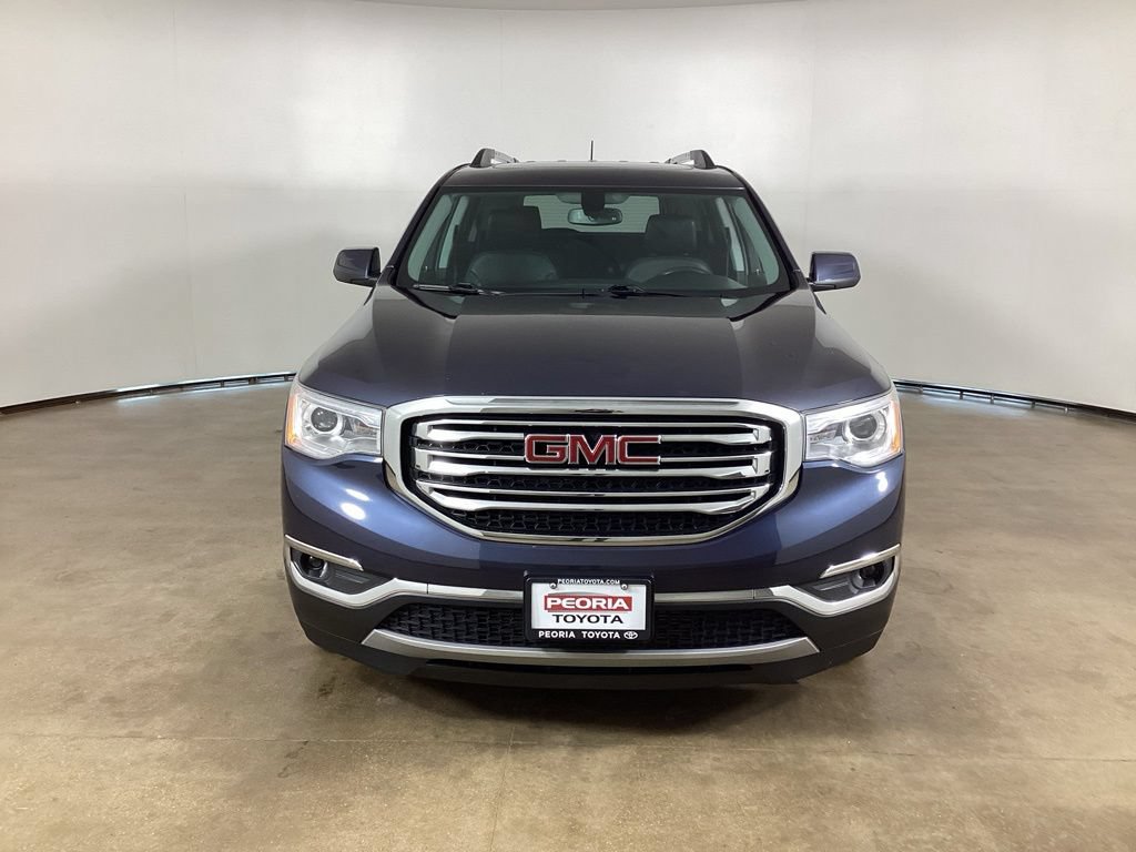 Used 2019 GMC Acadia SLT AWD/4WD image 2