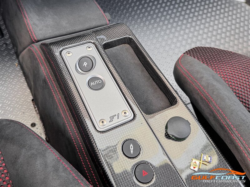 Used 2009 Ferrari F430 Scuderia RWD image 17
