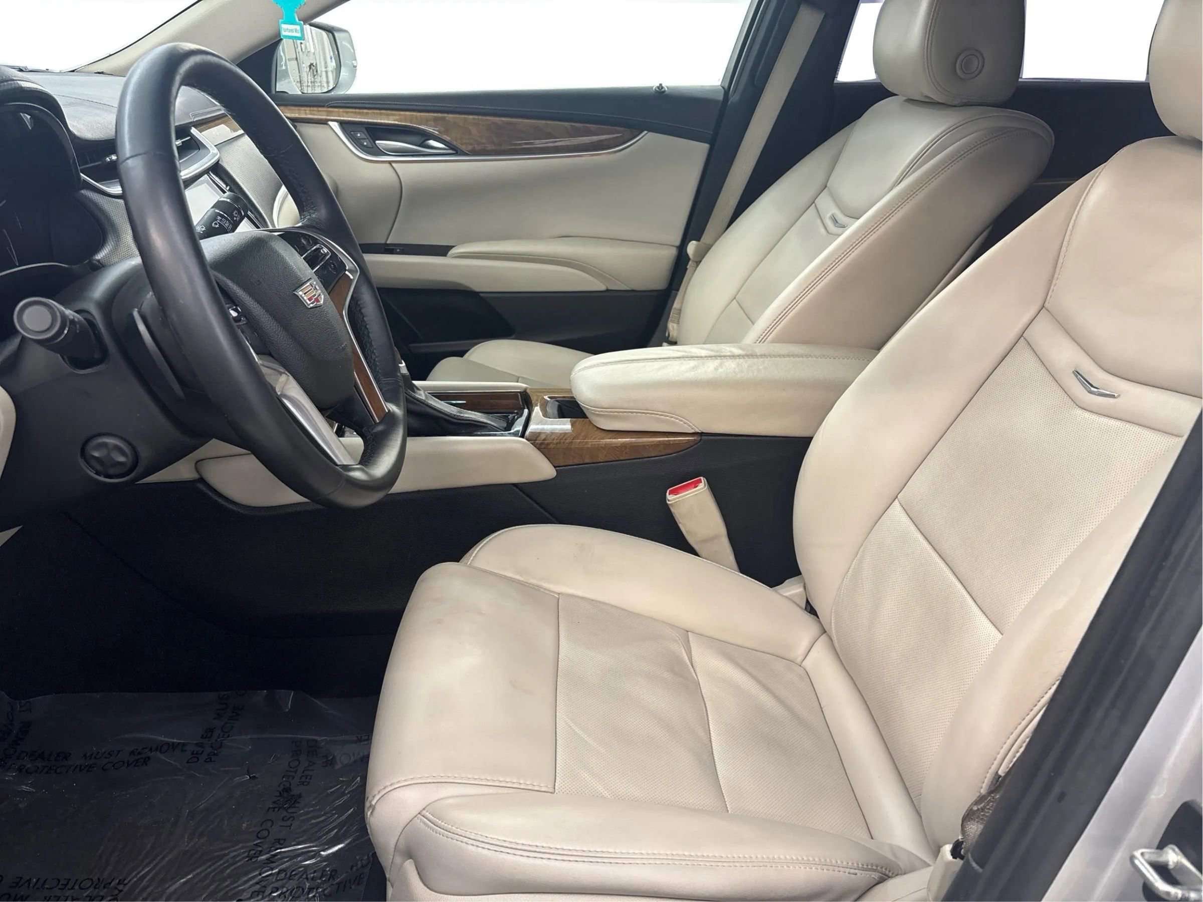 Used 2019 Cadillac XTS Luxury image 13