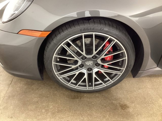 Used 2024 Porsche 911 Carrera 4S AWD/4WD image 30