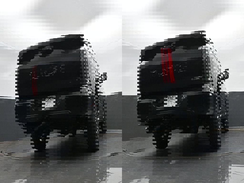 New 2026 Toyota Tundra Platinum image 32