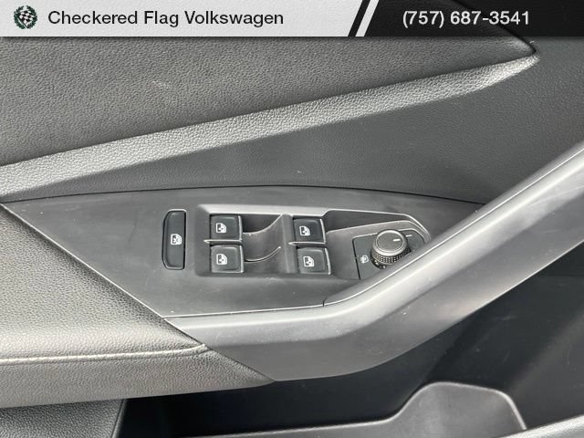 Used 2025 Volkswagen Jetta Sport FWD image 15